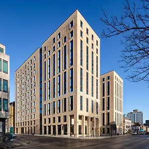 Central Southampton, Zeni Studio Apartment