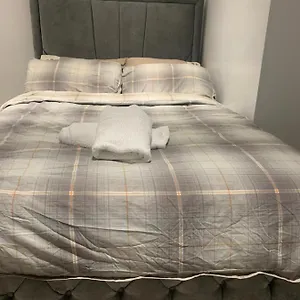 https://stranmillis-suites.belfasthotelsireland.com